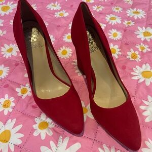 Vince Camuto Cherry Red Suede 👠